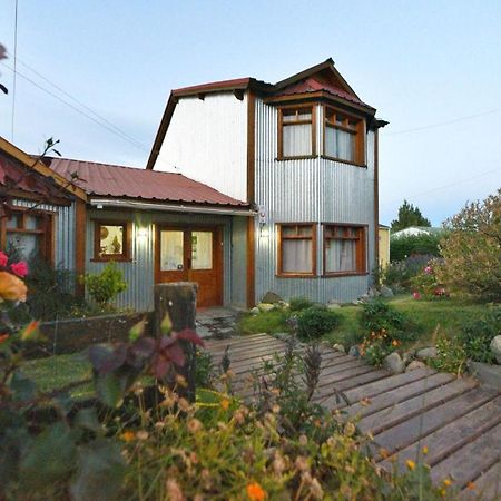 Posada Karut Josh El Calafate Exterior photo